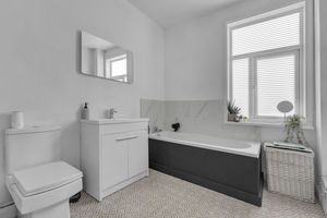 Photo 21- click for photo gallery